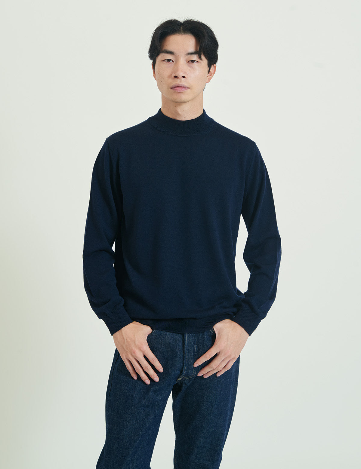 12G Lightweight Merino Wool Mockneck