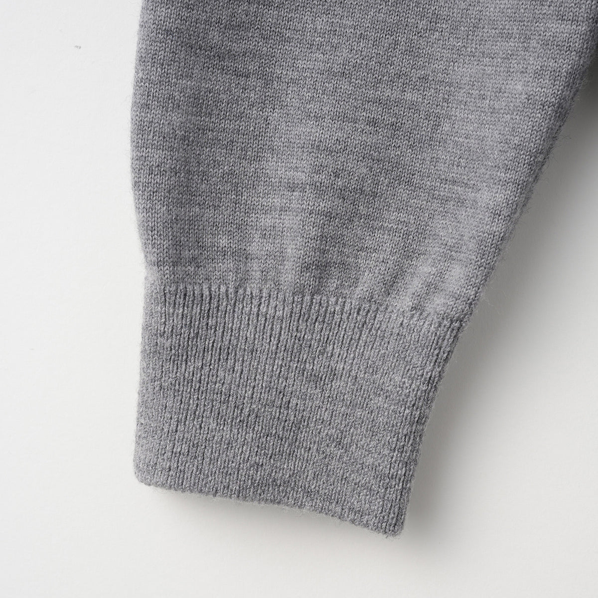 12G Lightweight Merino Wool Turtleneck