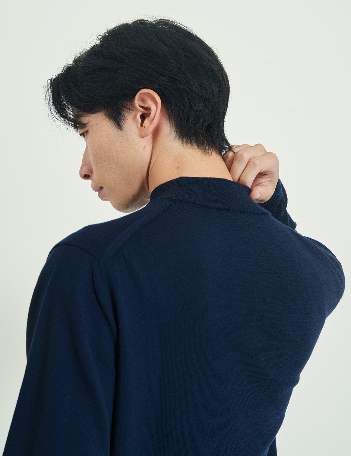 12G Lightweight Merino Wool Mockneck
